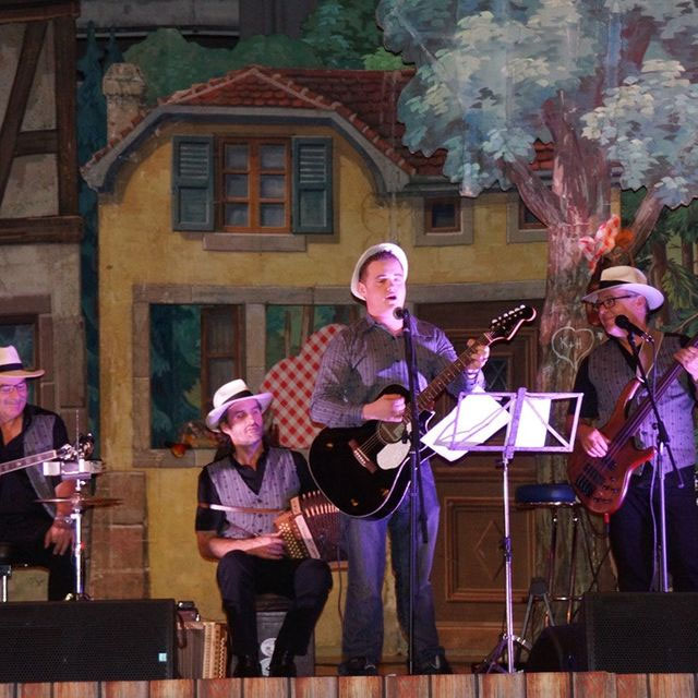 Metzgete Turbensaal Bellach 2015 mit Flöru